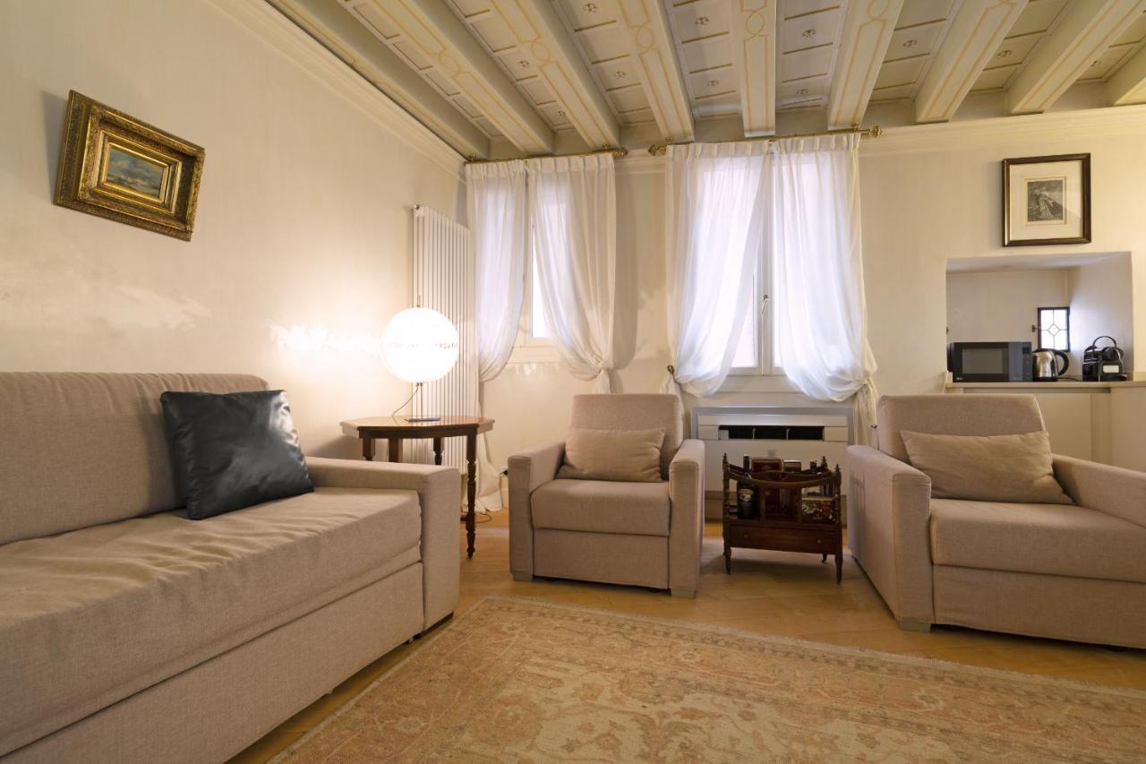 Appartement Gondola Luxury - Campo Santi Filippo E Giacomo By Wonderful Italy Venise