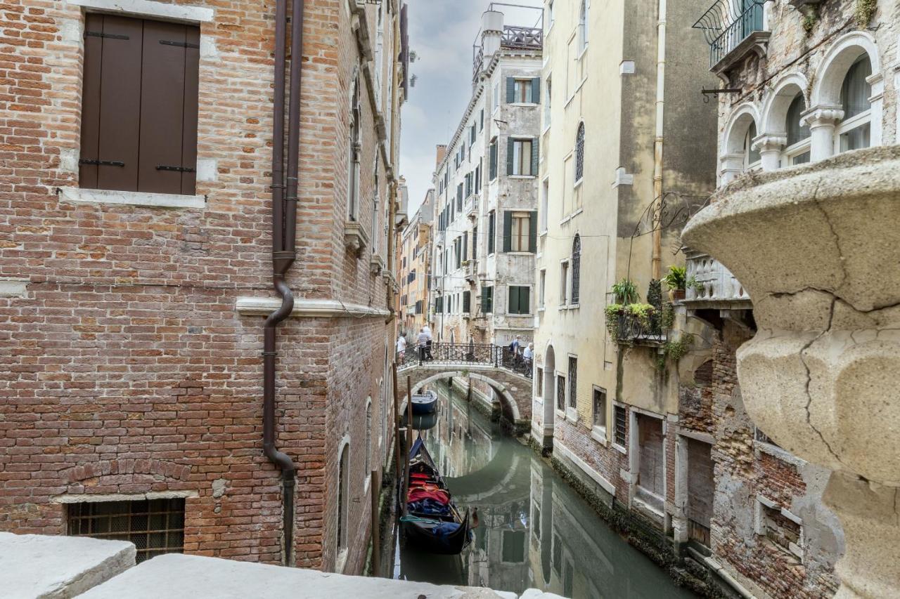 Appartamento Gondola Luxury - Campo Santi Filippo E Giacomo *