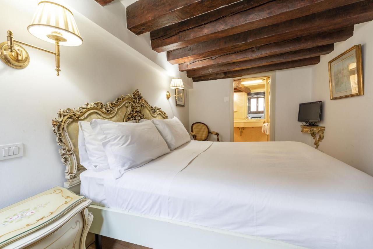 Gondola Luxury - Campo Santi Filippo E Giacomo *